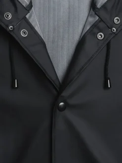 Black Lightweight Stockholm Raincoat