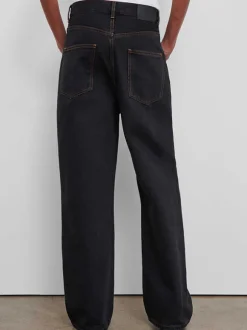 Low Rise Jean in Black