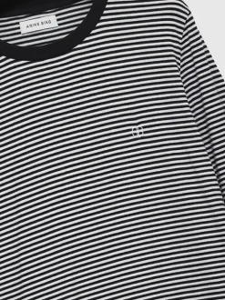 Rylan Tee in Black and White Stripe