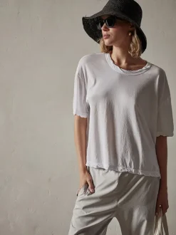 Short Sleeve Gauge Fresca Tee in White
