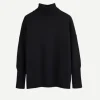 The Relaxed Polo in Black