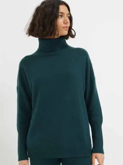 The Relaxed Polo in Bottle Green