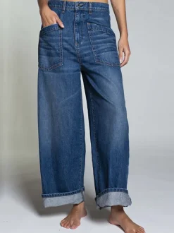 Virginia Jean in Nova